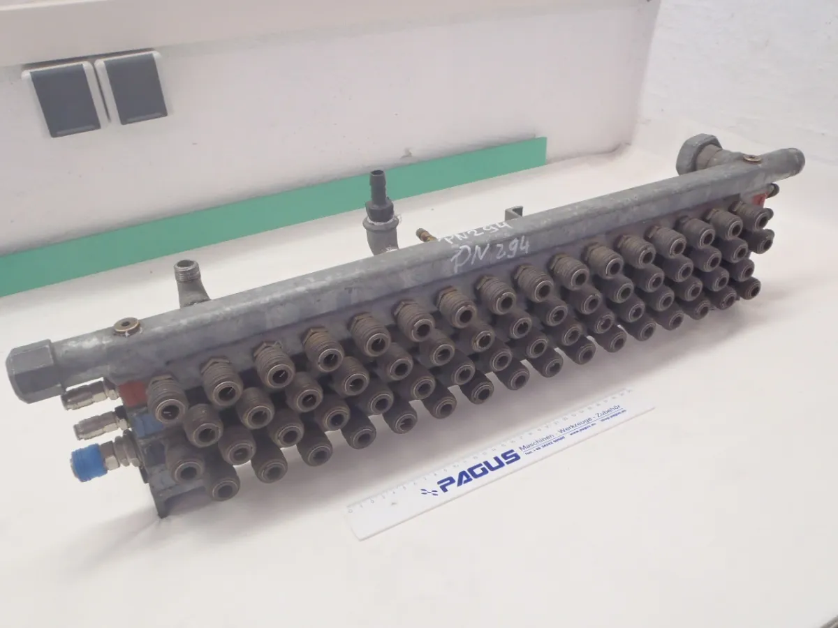 Distributeurs d’air comprimé 64 raccords rapides