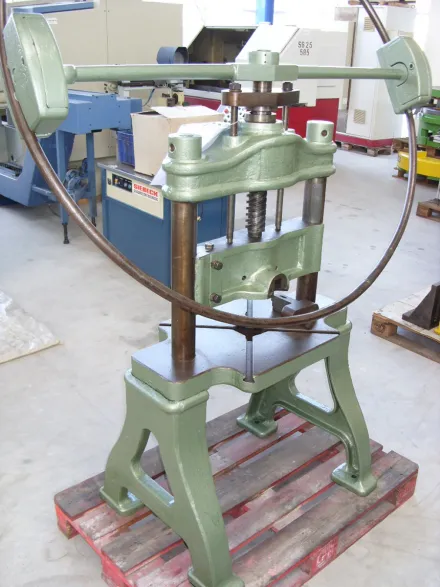Handspindelpresse 10 t – RESALE