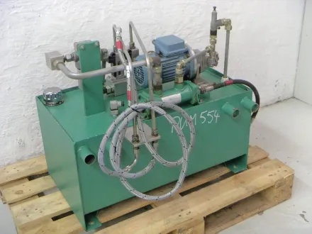 Woerner Schmierpumpe mit Tank B-100 – RESALE
