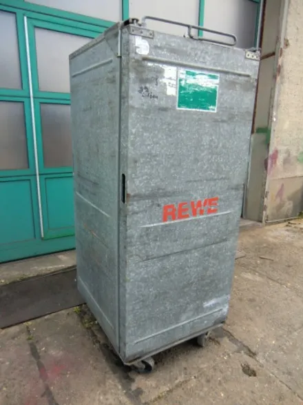 Thermo- Transportbehälter 570 l – RESALE