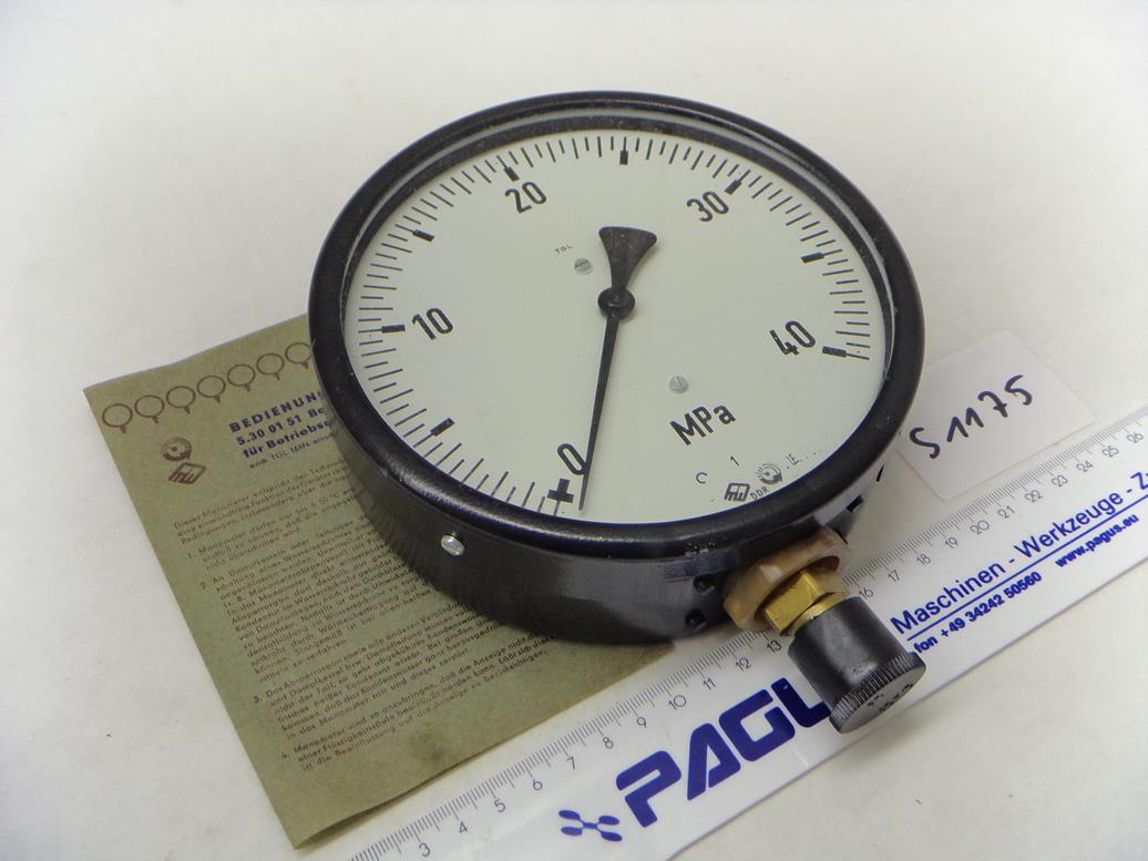Manometer 0 - 400 bar