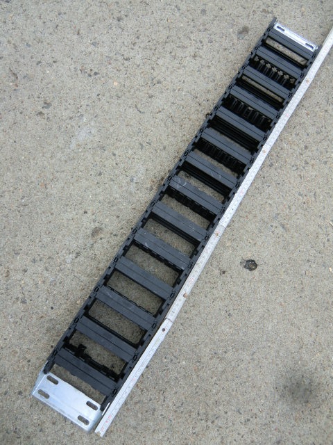 Energiekette 900 x 125 mm