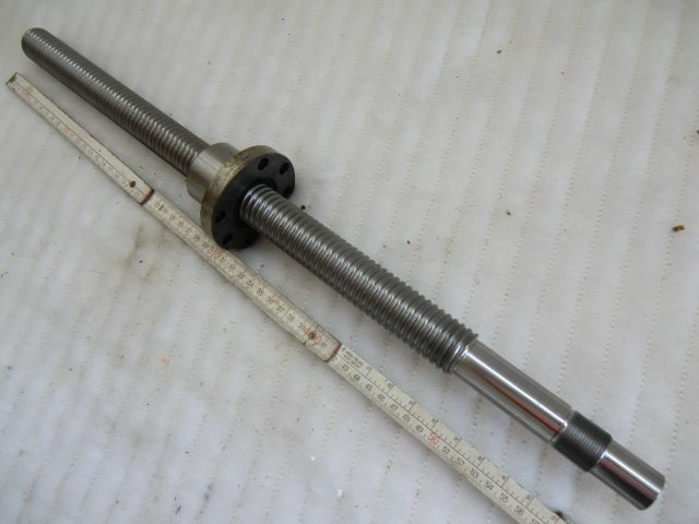 Kugelgewindespindel 610 mm