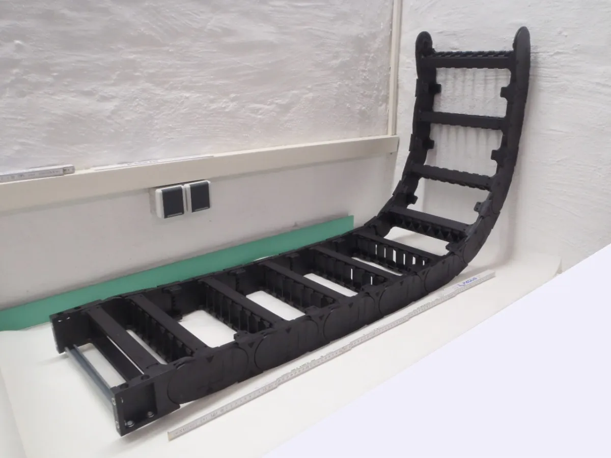 Energiekette 1700 x 340 mm