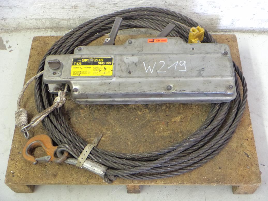 Hebezug 3200 kg mit 20 m Seil