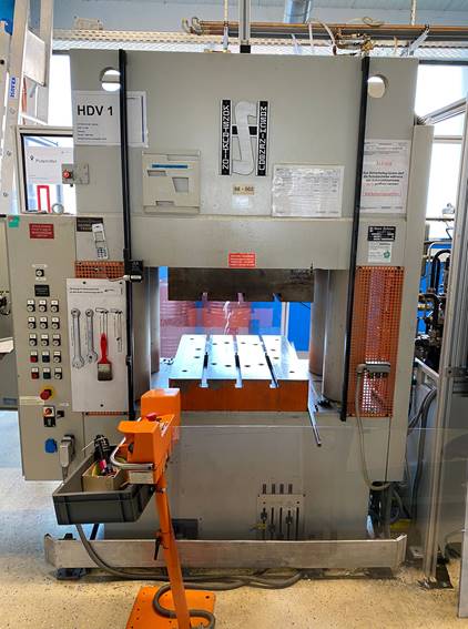 Hans Schoen ZHP / U 500 Untere Kolbenpresse – RESALE