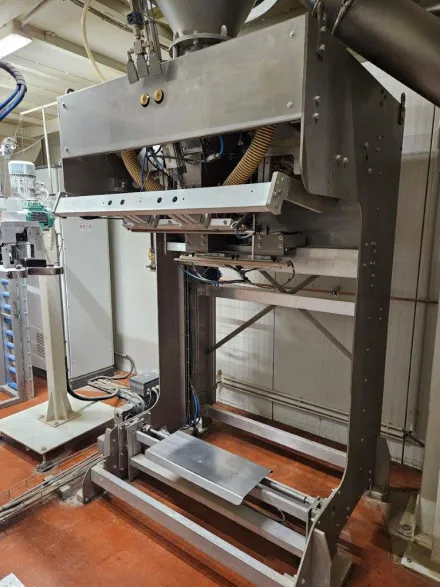 Fanuc R 2000ic Roboter – RESALE