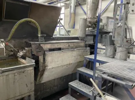 Baker Perkins APV Doppelschneckenextruder – RESALE
