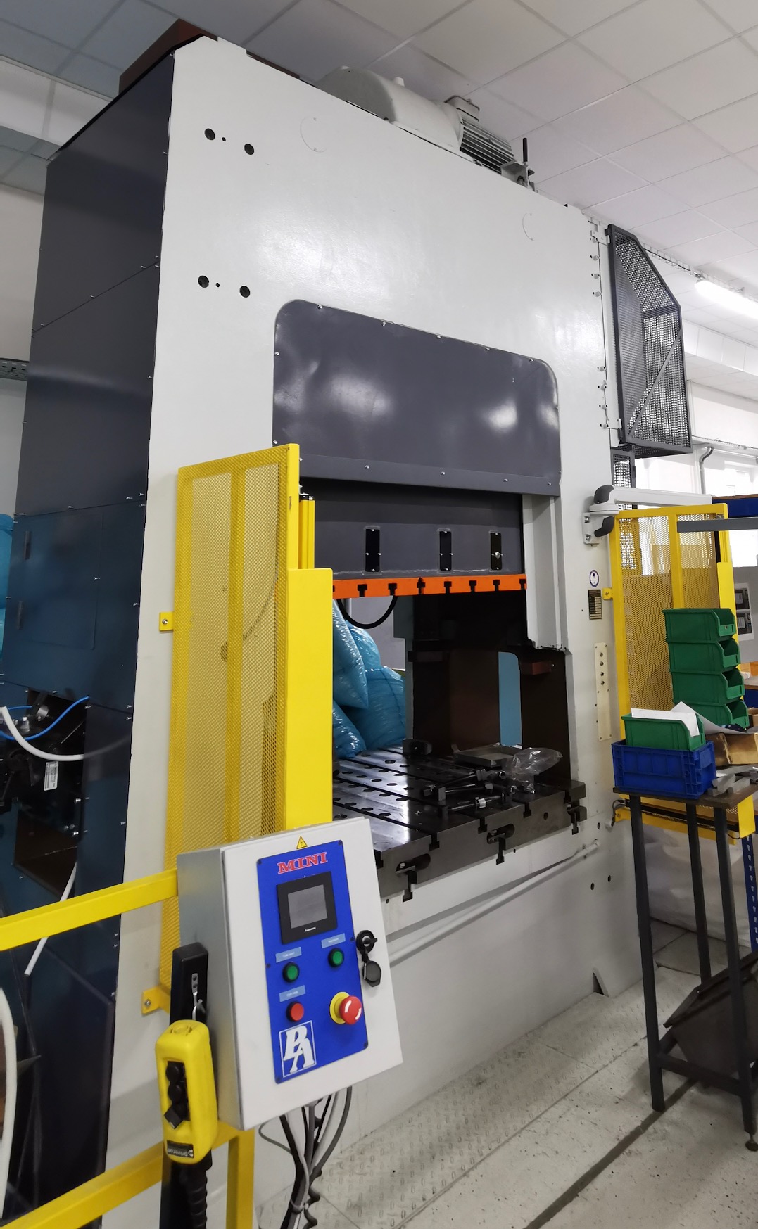 Pressmont LKT 250 D Presse