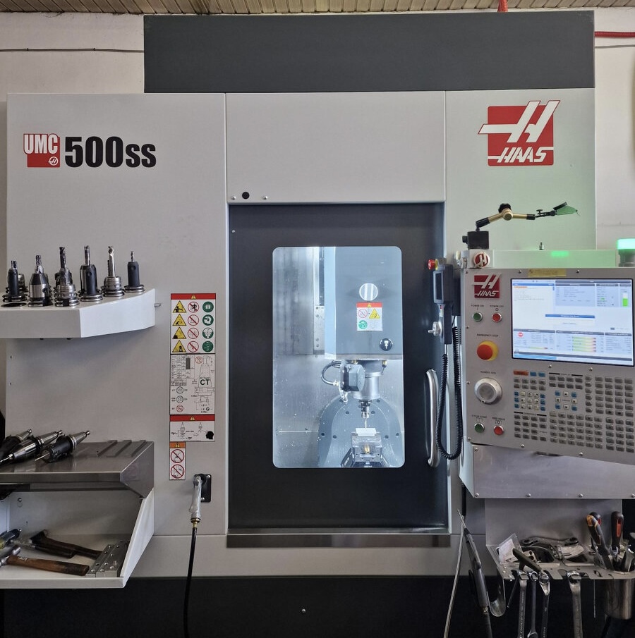 Haas UMC-500SS vertikales Bearbeitungszentrum