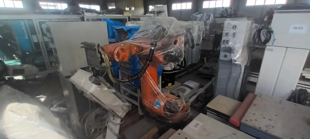 SAR/KUKA R/SCHS/GR/ETI/UST/MED/FB/HBG/BAS Spritzgießroboter