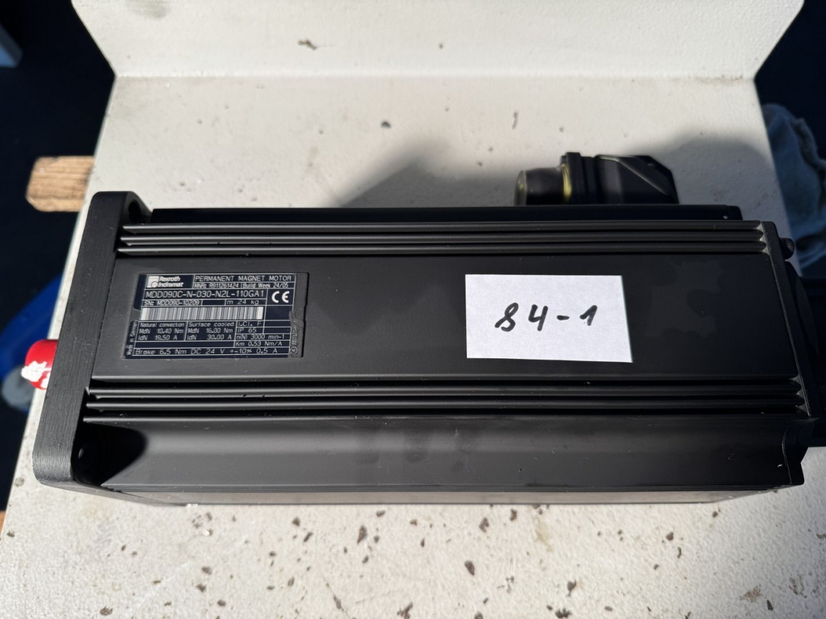 INDRAMAT-Rexroth MDD090C-N-030-N2L-110GA1 Motor