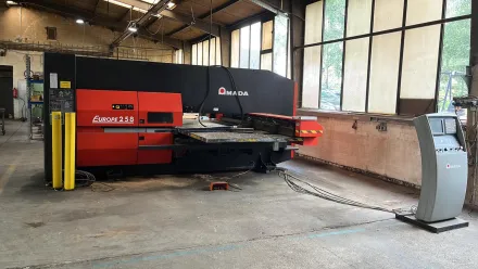Amada Europe 258 Stanzmaschine – RESALE