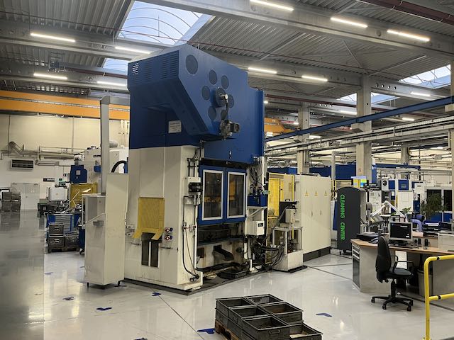 PME ZH 1600 / 1500 Optimotion Stanzautomat