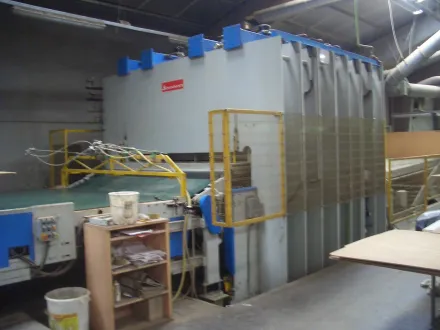 Simmpianti Durchlauffunieranlage Durchlauffurnierpresse – RESALE