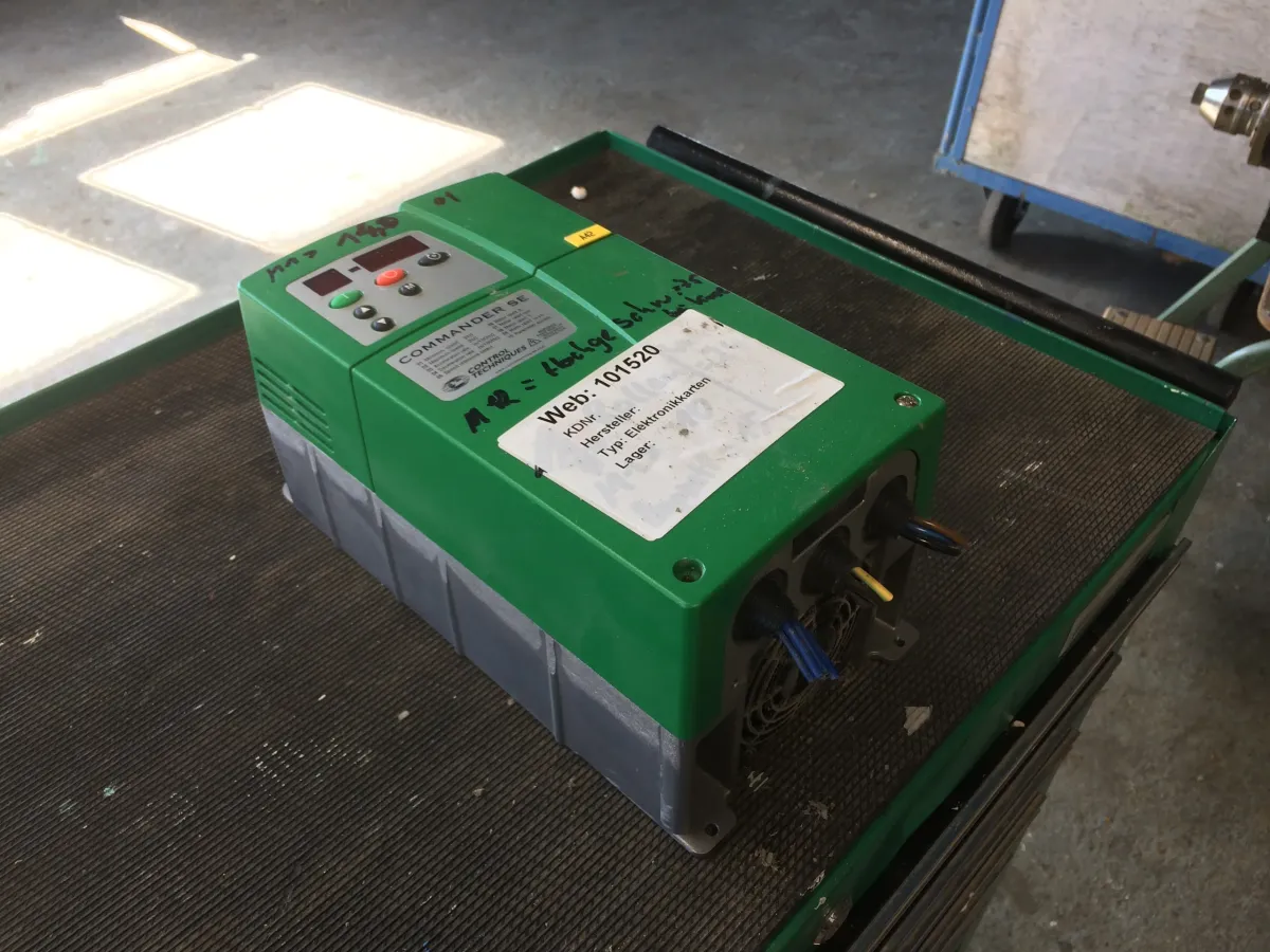 Commander SE Frequenzumrichter 1,5 kw Elektronikkarten