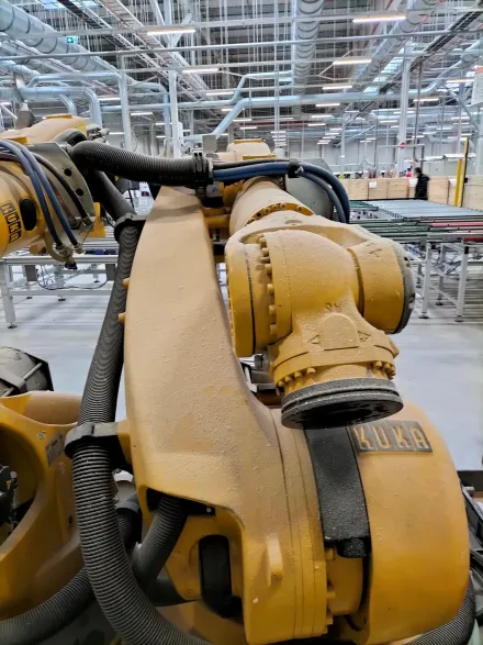 Kuka KR 150-2 2000 Roboter Handling – RESALE