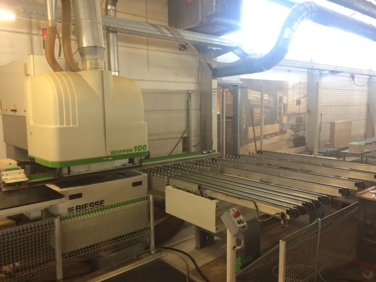 Biesse Skipper 100 CNC-Bohrautomat