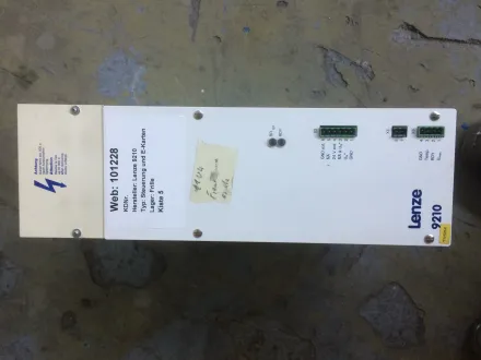 Lenze 9210 Umrichter Steuerung und E-Karten – RESALE
