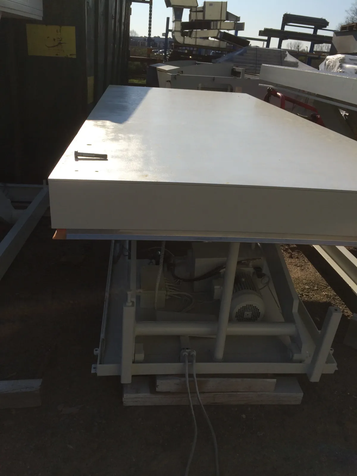 Hydraulikhubtisch 3200 X 1400 Hydraulikhubtische