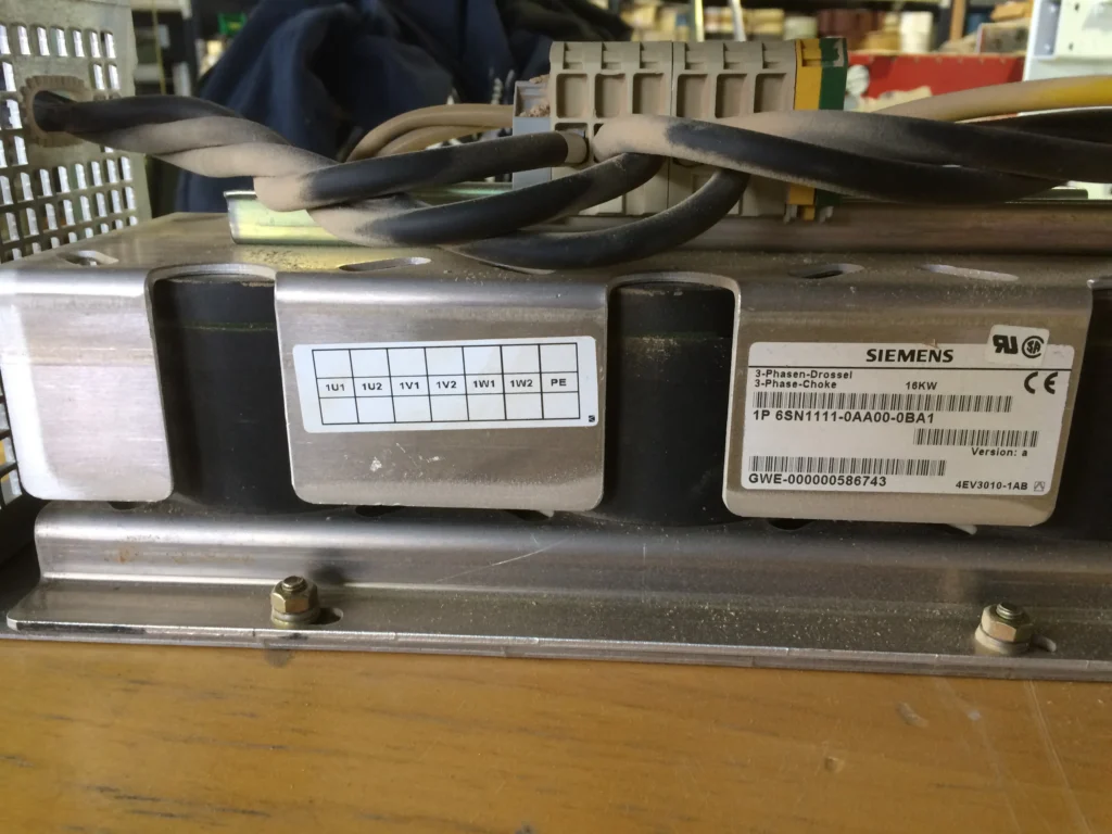 Siemens 6SN1111-0AA00-0BA1 Drossel 16 kw +1P6SN-1111-0AA01 Elektronikkarten