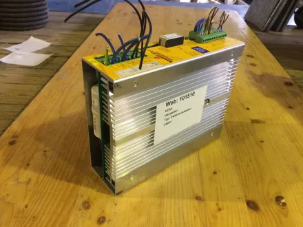 Homag Baumüller Frequenzumrichter BUS 3-15/30-30-004 Elektronikkarten – RESALE