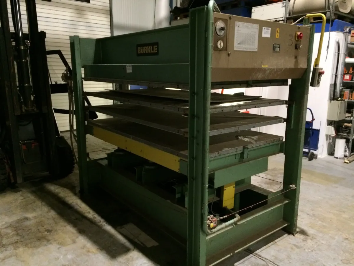 Bürkle Etagenpresse S80 2200×1250 Etagenpresse
