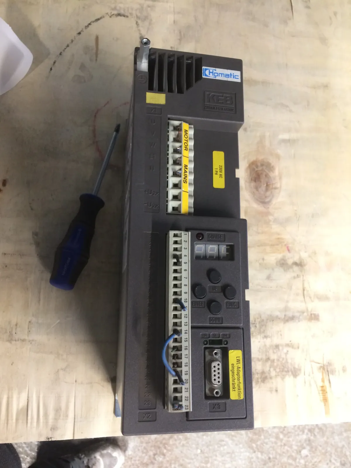 Homag KEB Umrichter07.F0.R01-1228 750 Watt Elektronikkarten