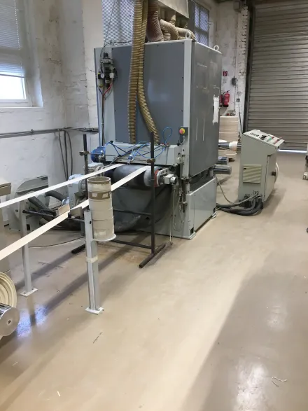 Tagliabue Funierblattschleifmaschine Funierblattschleifmaschine – RESALE