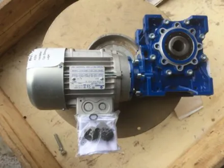 Motovario Neu Motoren und Getriebe – RESALE