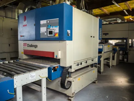 Viet Valleria Challenge 333TM Breitbandschleifmaschine – RESALE