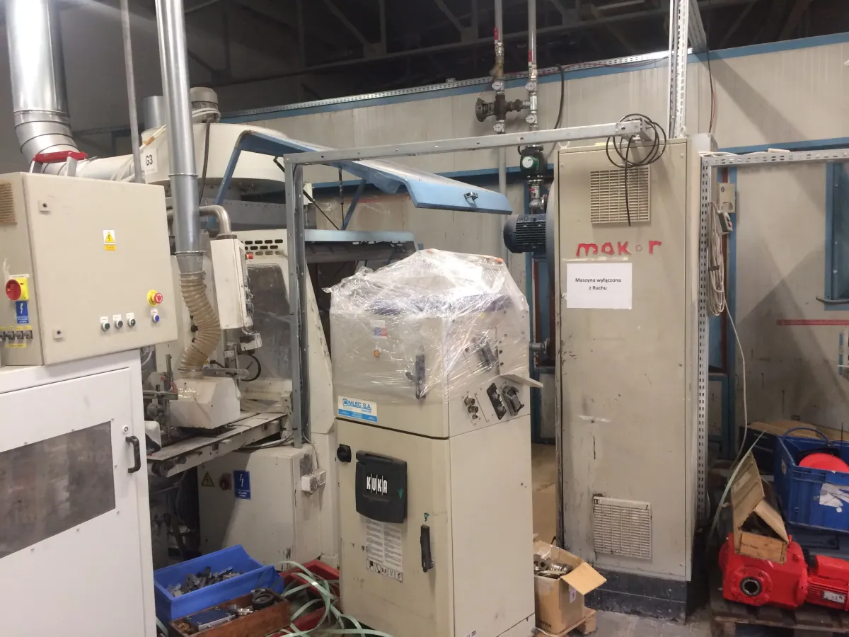 Makor Leistenlackieranlage Leistenspritzmaschine