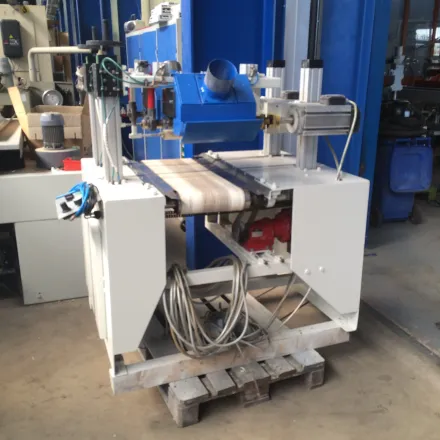 Bürstenschleifmaschine Bürstenschleifmaschine – RESALE
