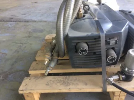 Becker 425 BSK Vakuumpumpen – RESALE