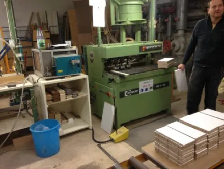 Jonsdorf JBE 10-25 Dübelbohr und Einschießmaschine – RESALE