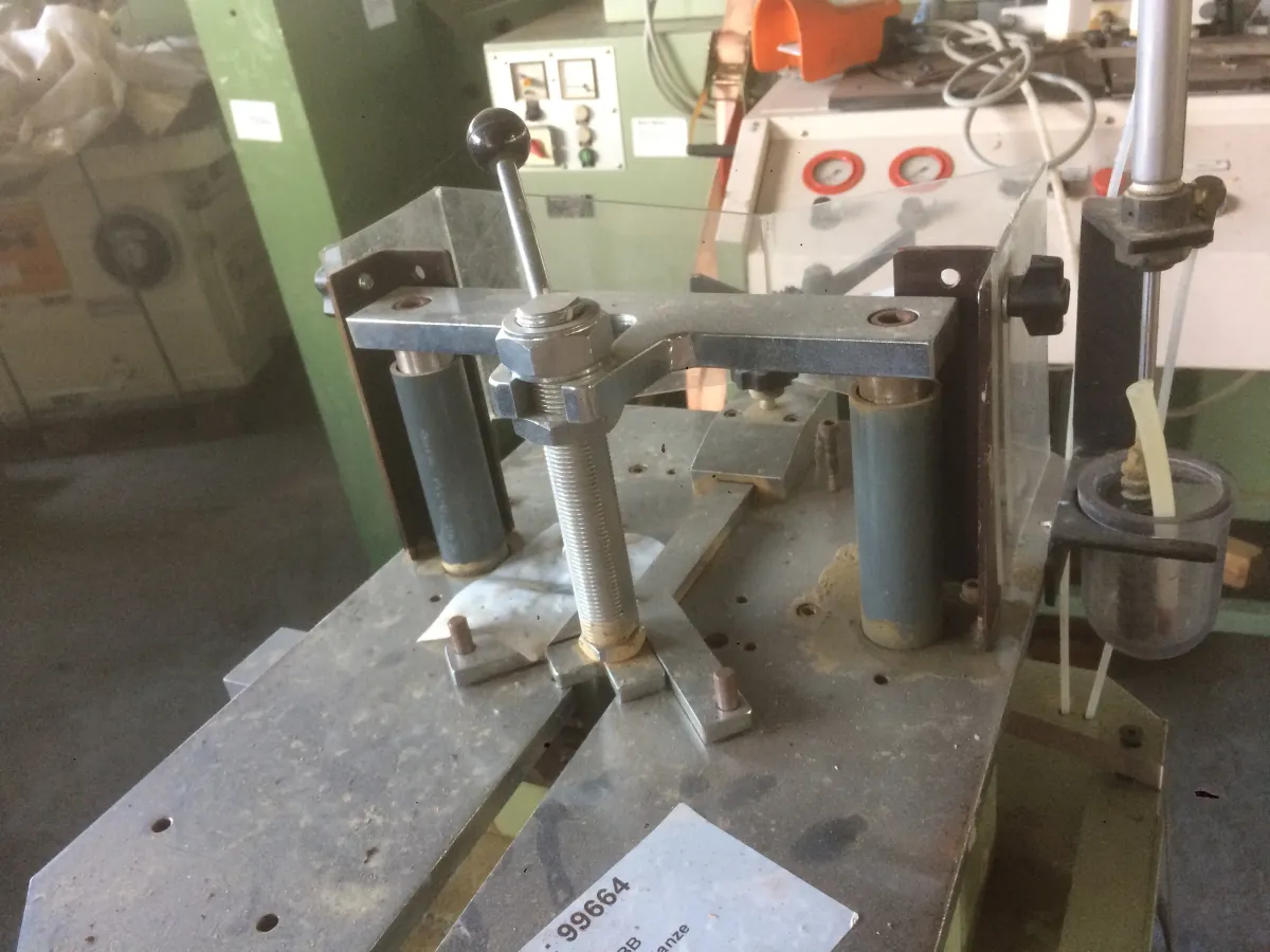 HBB Eckverbinderpresse Sonstige