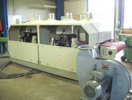 Bauerrichter WRM 4 / S-E Bürstenschleifmaschine – RESALE