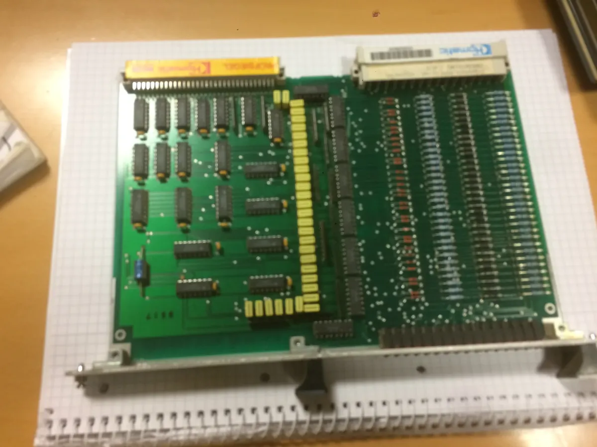 Homag Eingangssteuerkarte 32*24V 2us nach + schaltend pn Elektronikkarten
