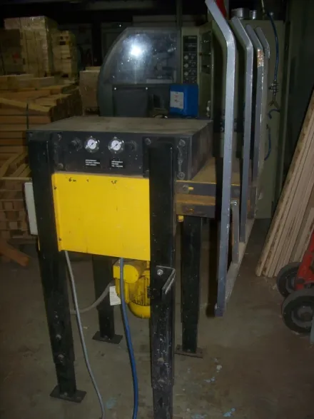 Ziwo Beschickung für Hobel CL 11.10 Vierseitenhobel – RESALE