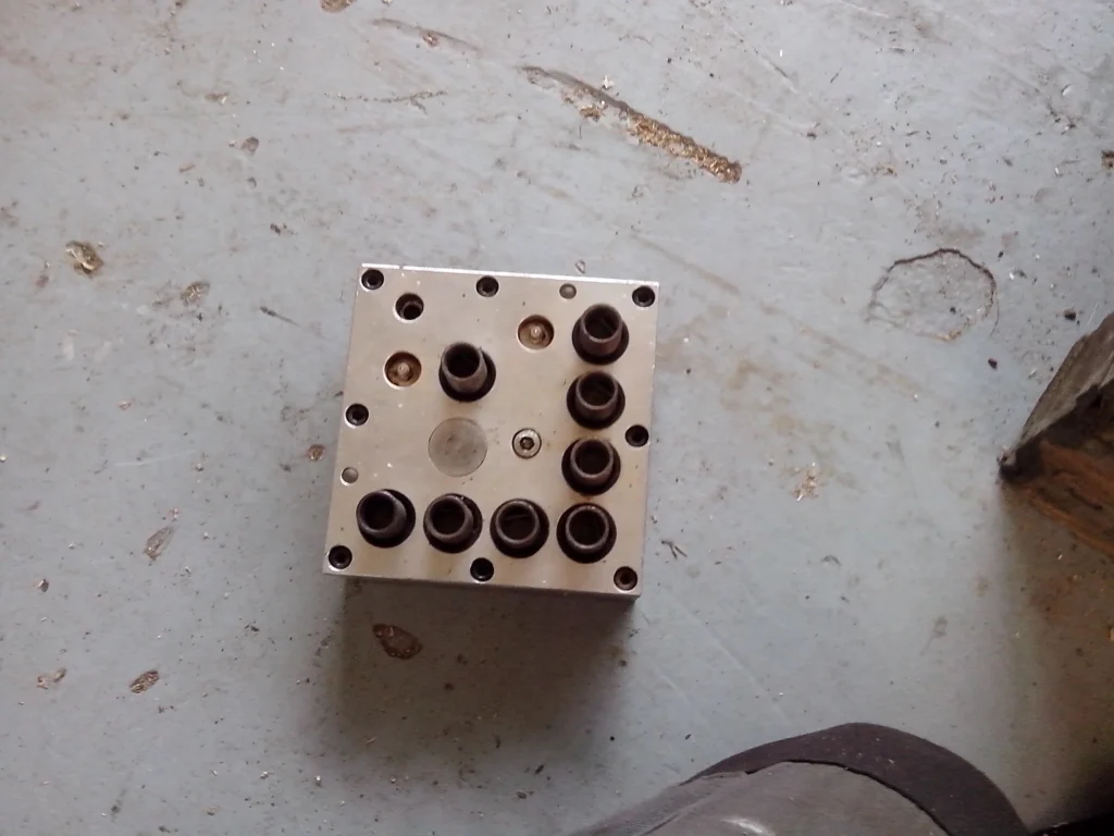 Biesse Bohrgetriebe 8 Spindeln Bohrköpfe