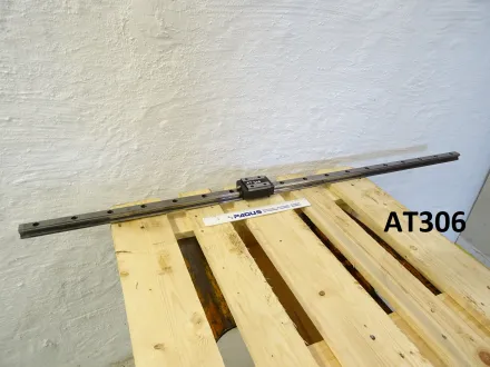 Linearführungswagen HSR30 mit Schiene 1430 mm – RESALE