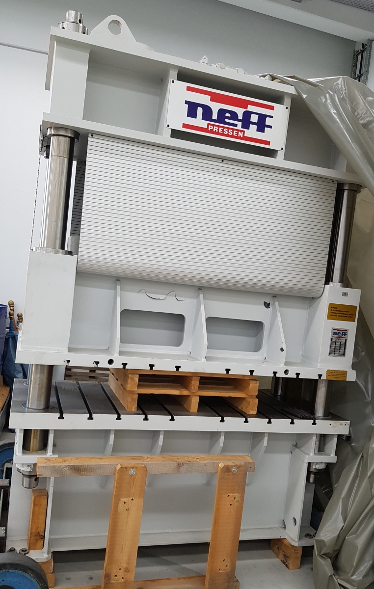 NEFF 4SP 160 Hydraulische Presse