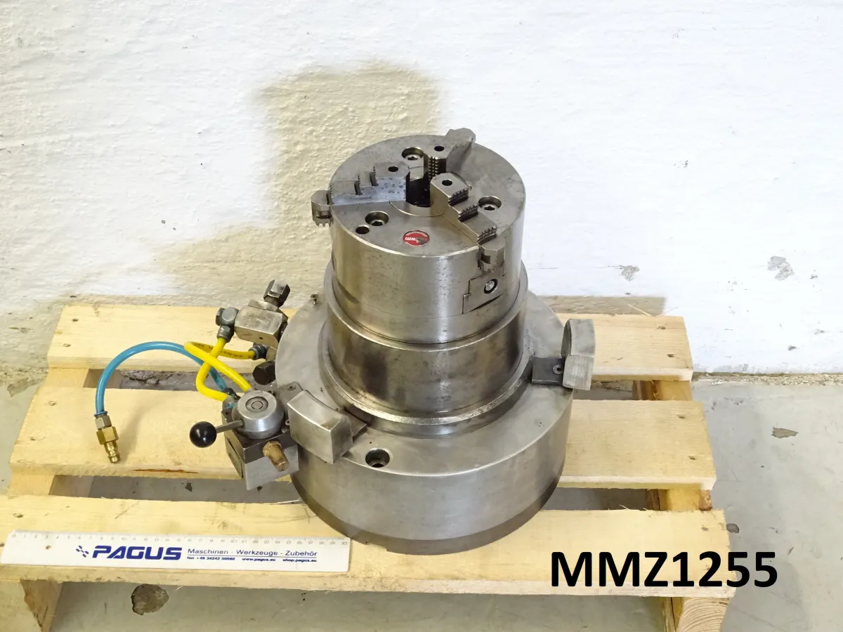 Kraftspannfutter Ø 160 mm, pneumatisch betätigt