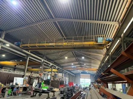 Demag 6,3 ton x 15 100 mm Förderbänder, Laufkrane, Koordinatenkrane – RESALE