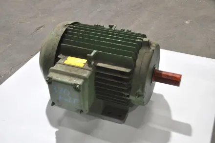 Zm Electro Adda motor 7,5 kW Ersatzteile für Drehmaschinen – RESALE
