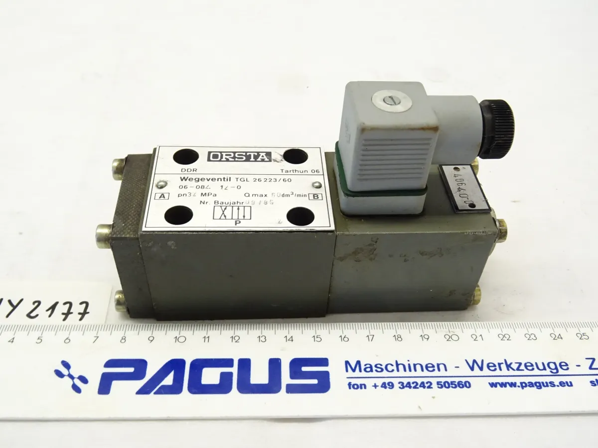 Orsta Hydraulik Wegeventil 06-082.12-0 220 V AC