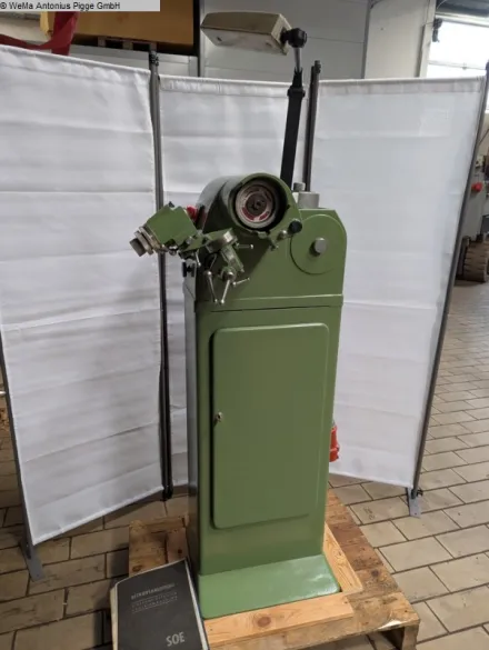 Deckel SOE Stähleschleifmaschine – RESALE