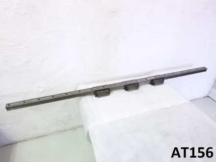 LinearfÃ¼hrungswagen, 3 StÃ¼ck mit Schiene 1935 mm – RESALE