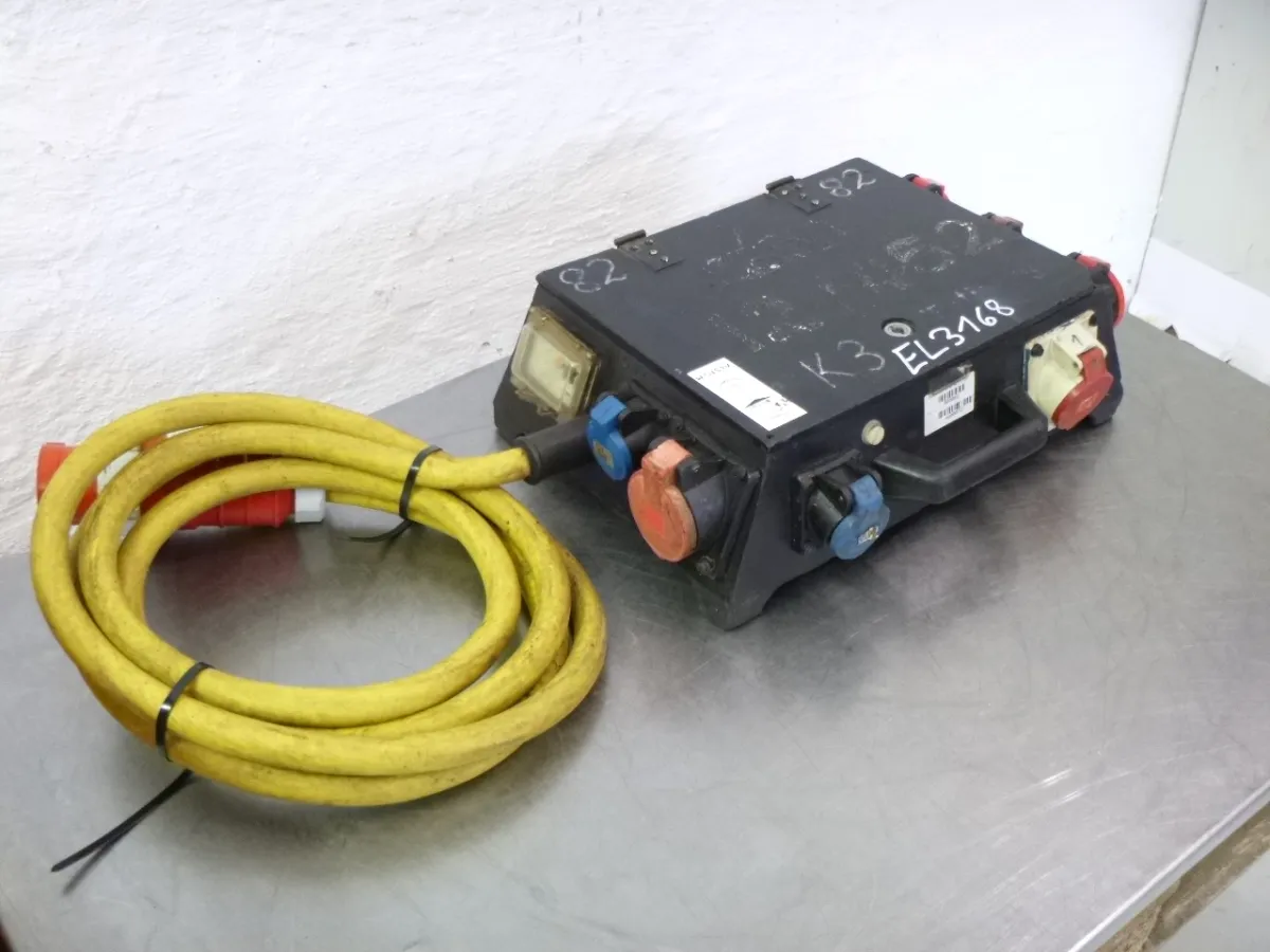 Mobiler Verteiler 63 A / 5x 16 A 3AC, 4x 16 A 1AC