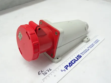 CEE-Wandsteckdose Type 135 – RESALE